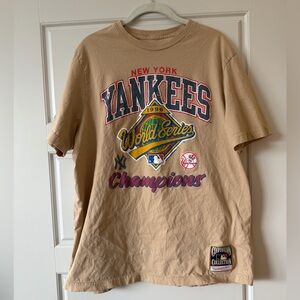 Mitchell & Ness Cooperstown Collection Yankees T-Shirt